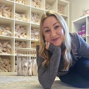 Meet your Posher, Marisa